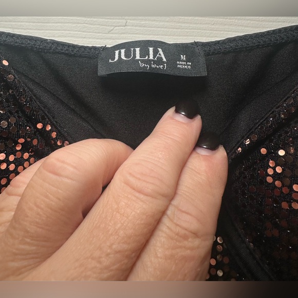 Julia By Love J Black Sequin‎ Glitter Cami Crop Tank Top Size Medium. - Picture 3 of 4